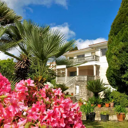 Hostal Pallanes