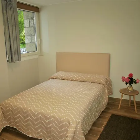 Hostal Pallanes Tui
